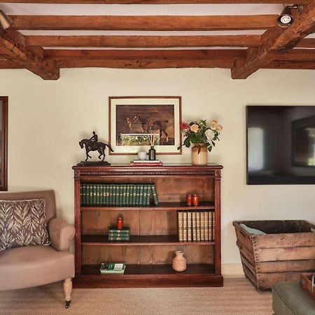 Two Rose Walk Cottage Cotswolds Moreton-in-Marsh Eksteriør billede