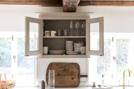 Two Rose Walk Cottage Cotswolds Moreton-in-Marsh Eksteriør billede