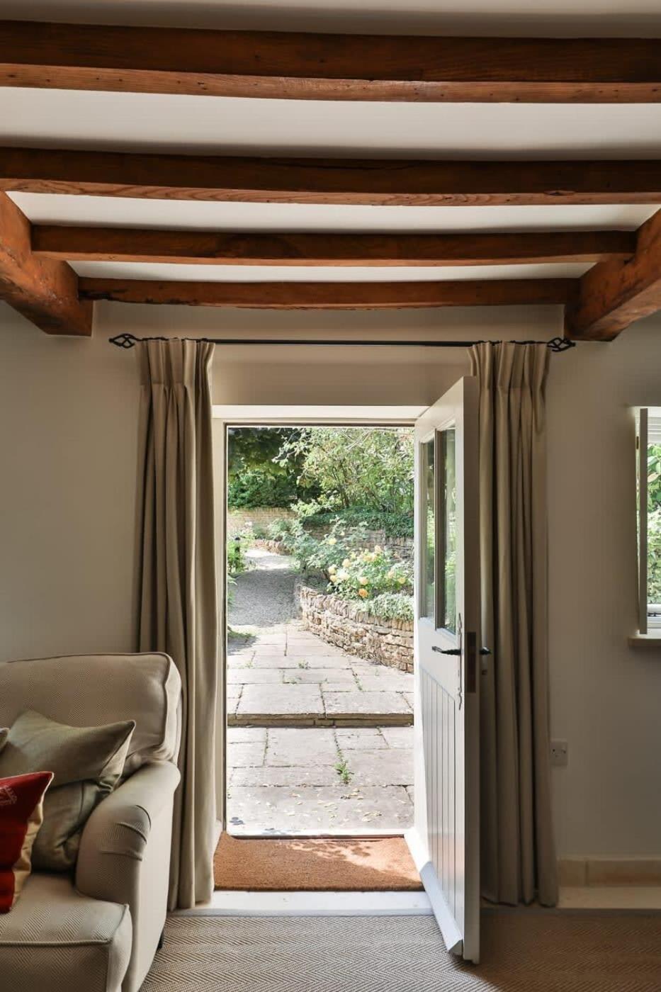 Two Rose Walk Cottage Cotswolds Moreton-in-Marsh Eksteriør billede